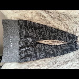 Womens NVGTN leggings